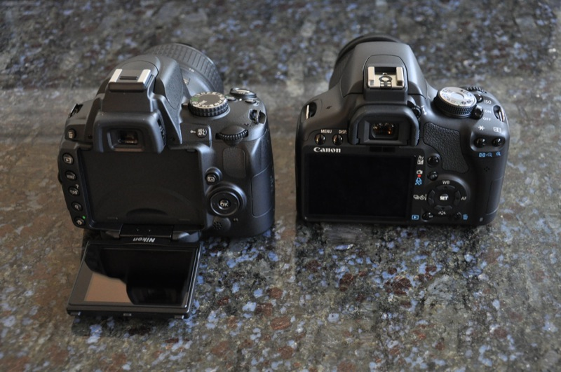 Illustration for article titled Canon Rebel T1i vs Nikon D5000: Entry-Level DSLR Battlemodo